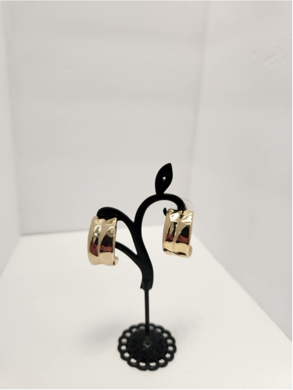 ON·34TH Gold Hoop Earrings - Picture 2 of 9